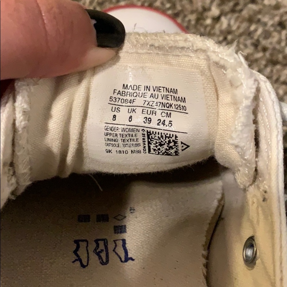 White converse shoe women size 8 - Picture 3 of 5